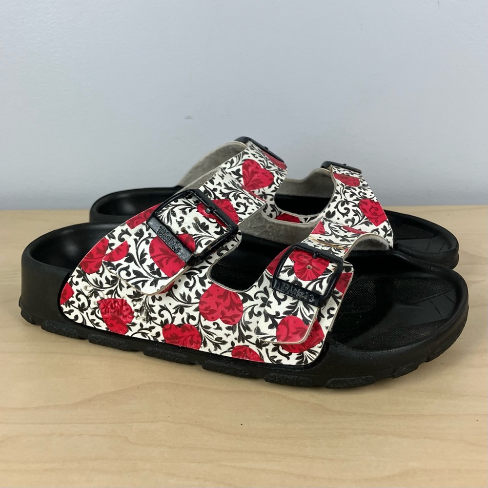 Birkenstock Birkis Women’s Size 37 / 6-6.5 Arizona Heart Rubber Sandals White